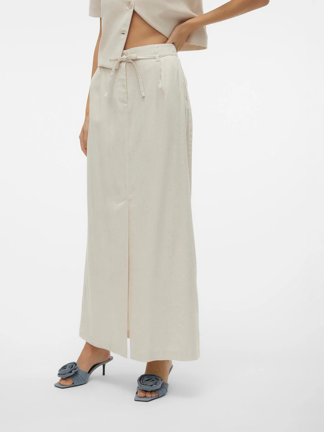 FLORENCE Long Linen Skirt with Split in Natural - Image 3