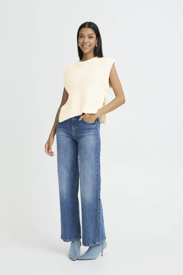 NITTA Sleeveless Knitted Slipover Gillet in Birch Cream - Image 9