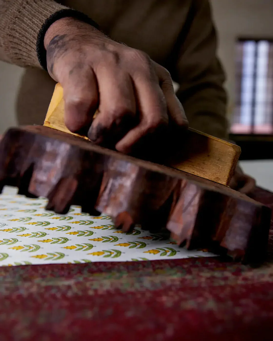 Paper Mirchi Sustainable Luxe Gift Bag in Yellow Florals- Small - Image 10